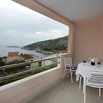 Nedjeljka Apartment *