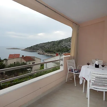 Nedjeljka Apartment *