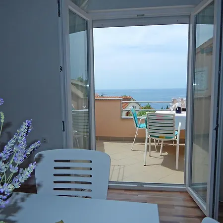 Nedjeljka Apartment *